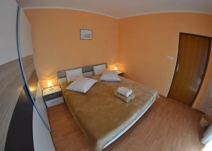 公寓 Jadranka Palit