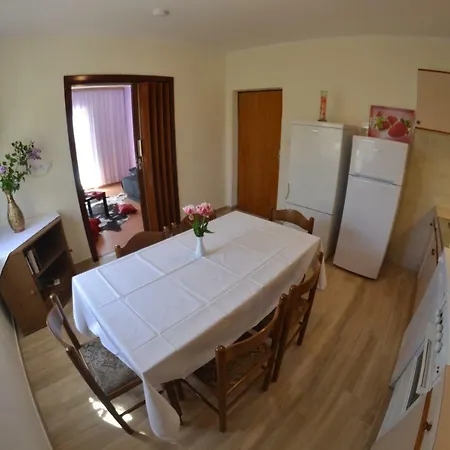 Jadranka Apartment *