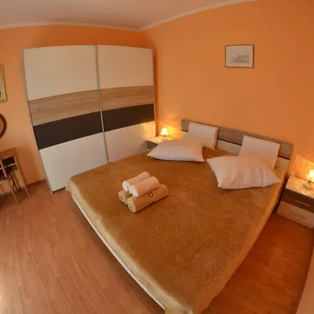 Jadranka Apartment *